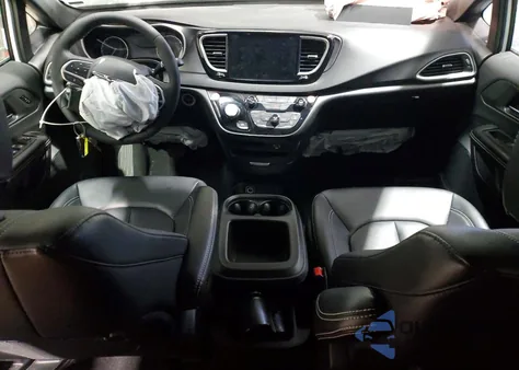 2026 Chrysler Pacifica Select from USA, damaged, VIN 2C4RC1BG7TR191909